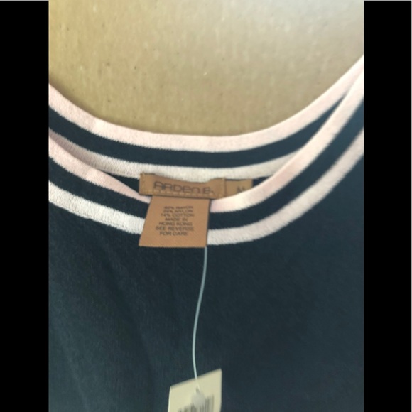 NWT Black Tank Arden B size M - Picture 2 of 3